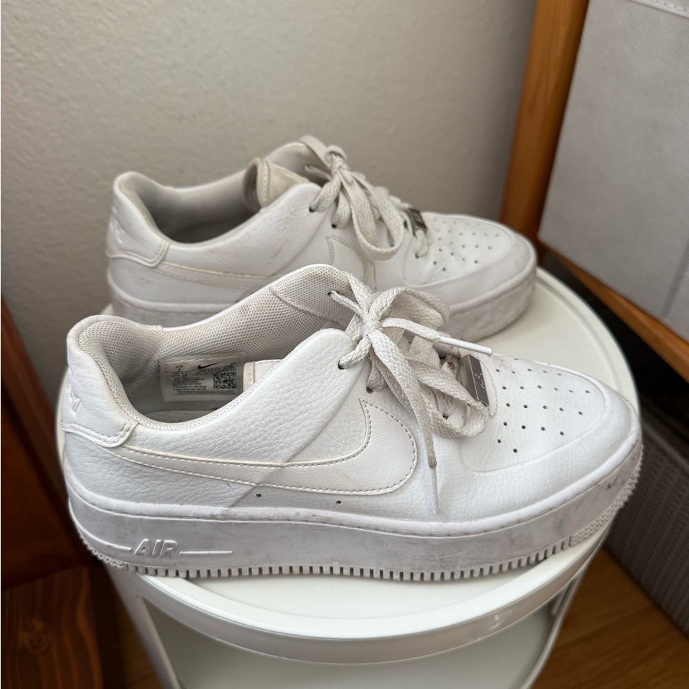 Size 7 women’s air force Nike’s
